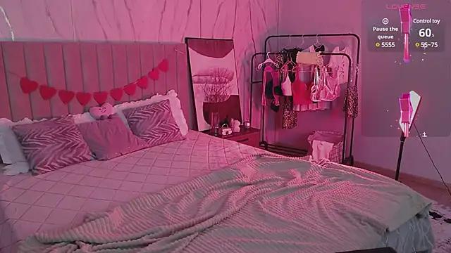 Check out our webcam shows gallery and message on a personal level with our sweet squirt cams hosts, showing off their natural physiques and sex toys.