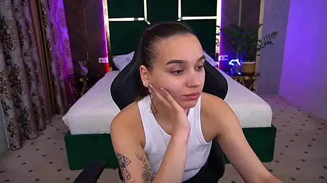 Check out our webcam shows gallery and message on a personal level with our sweet squirt cams hosts, showing off their natural physiques and sex toys.