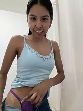 Photos of Valeedoll from StripChat is Freechat