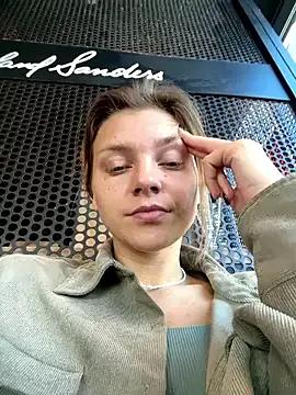 Photos of ValenciaShock from StripChat is Freechat