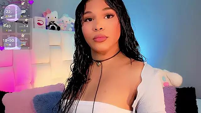ValentinaMarinn from StripChat is Freechat