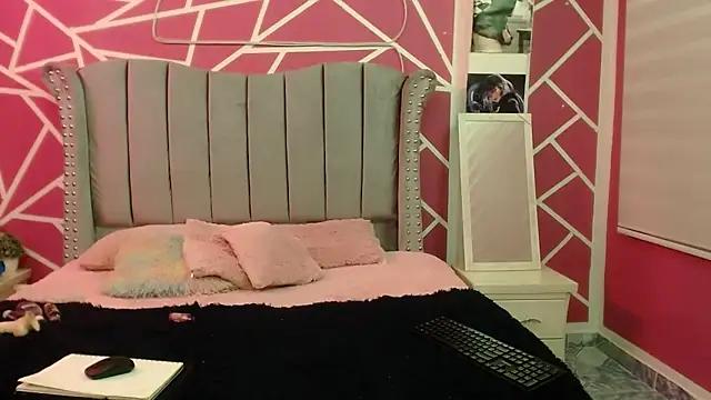 Check out our webcam shows gallery and message on a personal level with our sweet squirt cams hosts, showing off their natural physiques and sex toys.