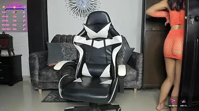 Check out our webcam shows gallery and message on a personal level with our sweet squirt cams hosts, showing off their natural physiques and sex toys.