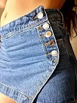 Valeria_Saenz_25 from StripChat is Freechat