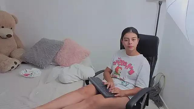 Check out our webcam shows gallery and message on a personal level with our sweet squirt cams hosts, showing off their natural physiques and sex toys.