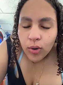 valery_BeBy from StripChat is Freechat