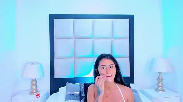 Check out our webcam shows gallery and message on a personal level with our sweet squirt cams hosts, showing off their natural physiques and sex toys.