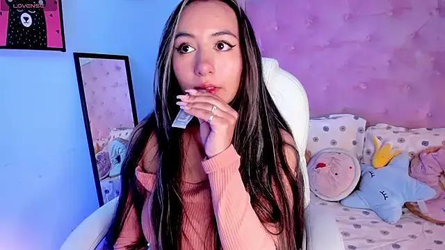 Check out our webcam shows gallery and message on a personal level with our sweet squirt cams hosts, showing off their natural physiques and sex toys.