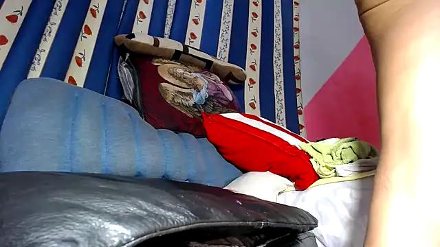 Check out our webcam shows gallery and message on a personal level with our sweet squirt cams hosts, showing off their natural physiques and sex toys.