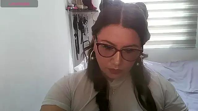 Vesper_Vixen from StripChat is Freechat