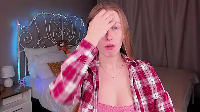 Check out our webcam shows gallery and message on a personal level with our sweet squirt cams hosts, showing off their natural physiques and sex toys.