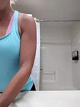 vickybaby from StripChat is Freechat