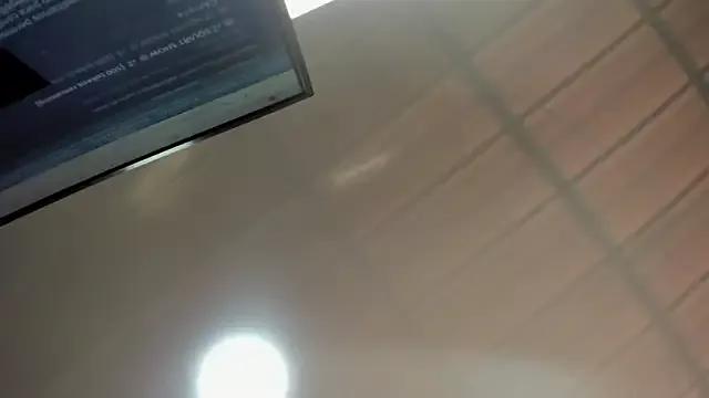 Vickyfox_ from StripChat is Freechat