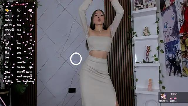 Check out our webcam shows gallery and message on a personal level with our sweet squirt cams hosts, showing off their natural physiques and sex toys.