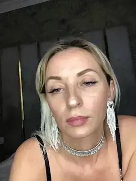 VikaBunny1 from StripChat is Freechat