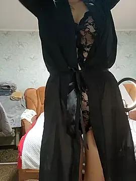 Viola3102 from StripChat is Freechat