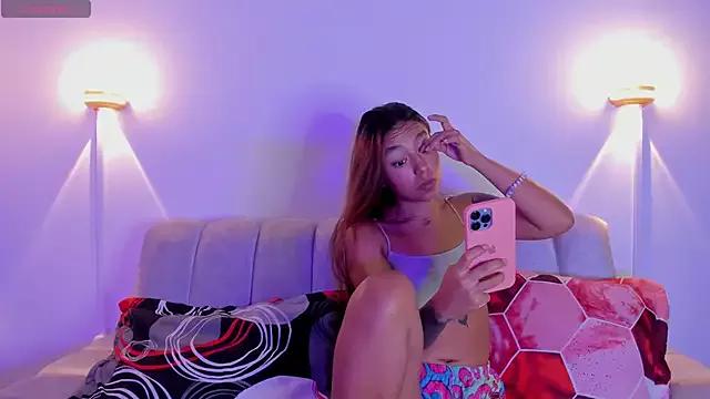 Check out our webcam shows gallery and message on a personal level with our sweet squirt cams hosts, showing off their natural physiques and sex toys.