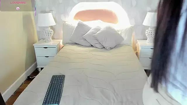 violeta_walton from StripChat is Freechat