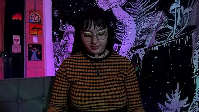 Violetaa_Leee from StripChat is Freechat