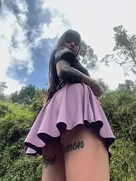 Check out our webcam shows gallery and message on a personal level with our sweet squirt cams hosts, showing off their natural physiques and sex toys.