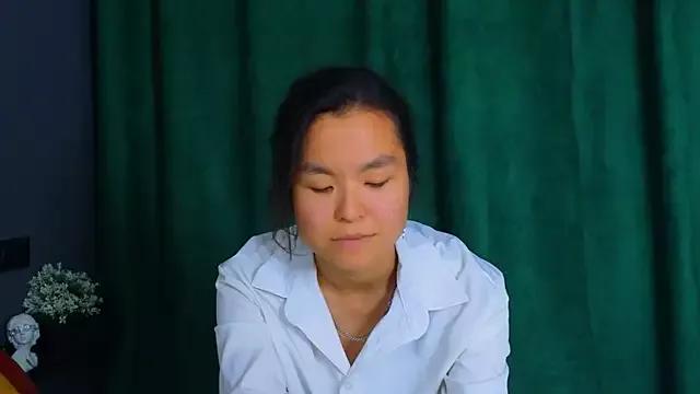 VioletBrewer from StripChat is Freechat