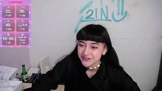 violetta_blackk from StripChat is Freechat