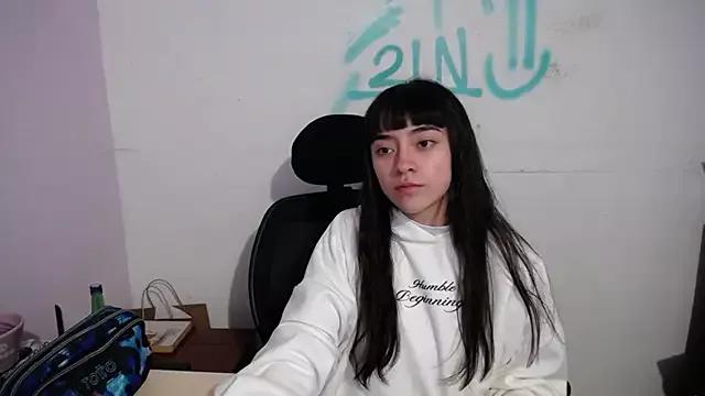 Check out our webcam shows gallery and message on a personal level with our sweet squirt cams hosts, showing off their natural physiques and sex toys.