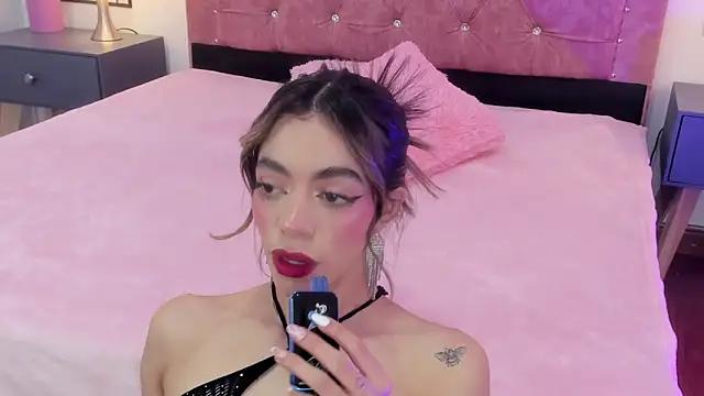 Check out our webcam shows gallery and message on a personal level with our sweet squirt cams hosts, showing off their natural physiques and sex toys.