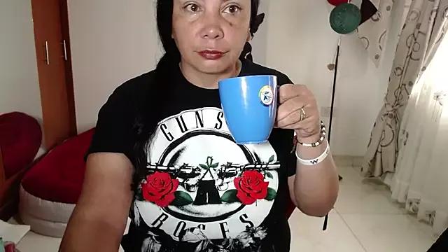 vivian-milf from StripChat is Freechat