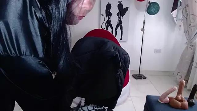 Check out our webcam shows gallery and message on a personal level with our sweet squirt cams hosts, showing off their natural physiques and sex toys.