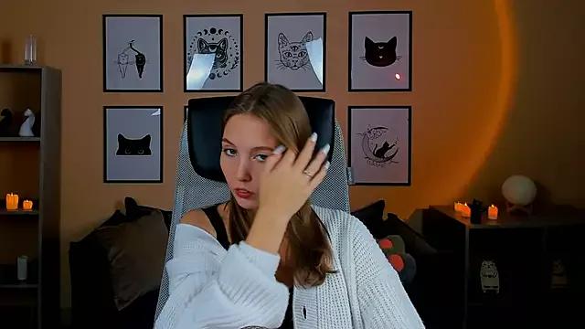 Check out our webcam shows gallery and message on a personal level with our sweet squirt cams hosts, showing off their natural physiques and sex toys.