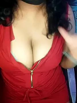 Viviennemoon_tlgu from StripChat is Freechat