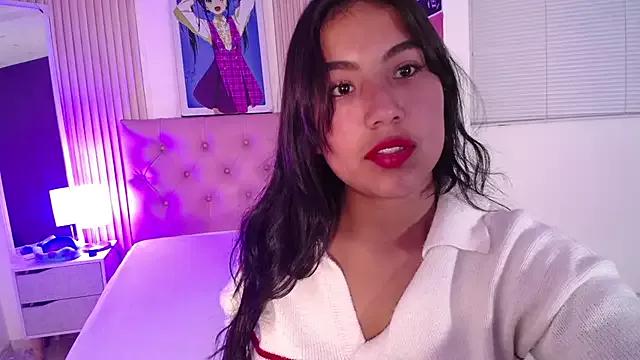 Check out our webcam shows gallery and message on a personal level with our sweet squirt cams hosts, showing off their natural physiques and sex toys.