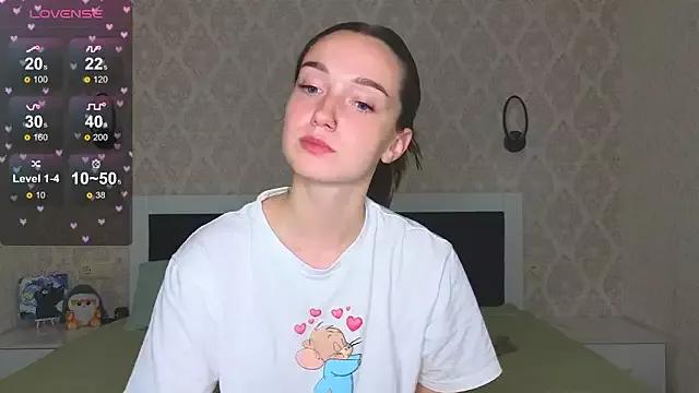 Wild_Sophie_ from StripChat is Freechat