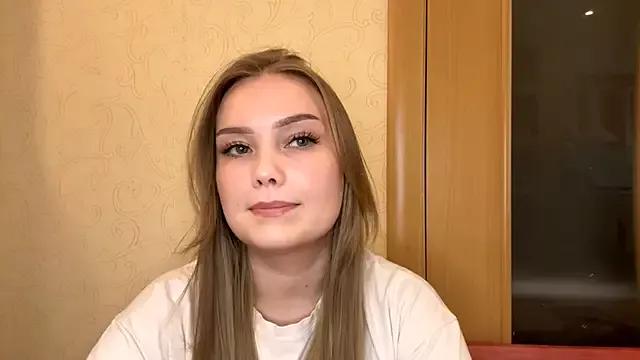 WillowSturiaIe from StripChat is Freechat