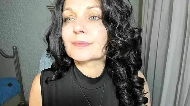 WitchBlueRose from StripChat is Freechat