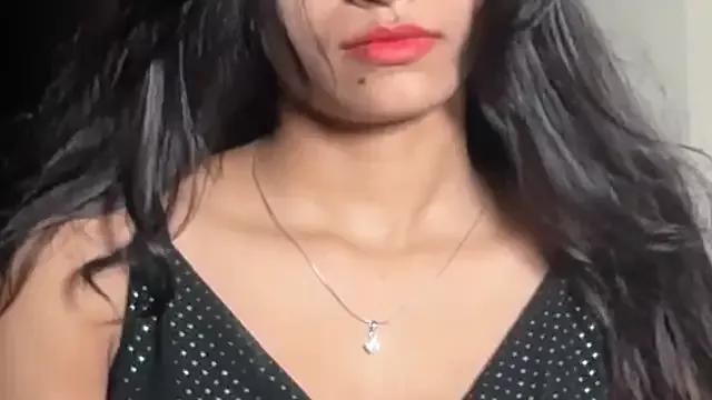 Photos of Wow-nisha from StripChat is Private