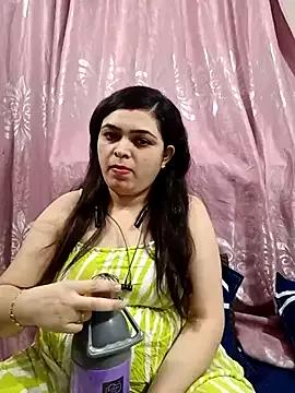 Wow-pinky-offcial from StripChat is Freechat