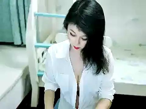 xiaonana-2025 from StripChat is Freechat