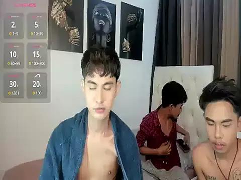 Check out our webcam shows gallery and message on a personal level with our sweet squirt cams hosts, showing off their natural physiques and sex toys.