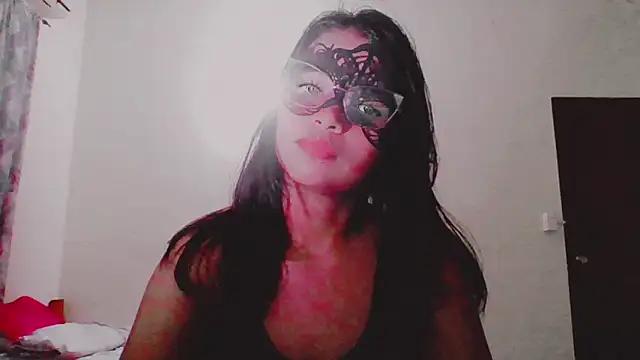 xMarlenalovex from StripChat is Freechat