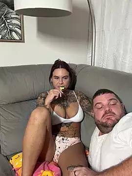 Photos of XValerie22 from StripChat is Private