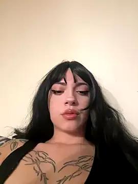 xx_marianita_xx from StripChat is Freechat
