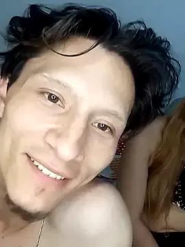 xXAndreyAndMariaXx from StripChat is Freechat