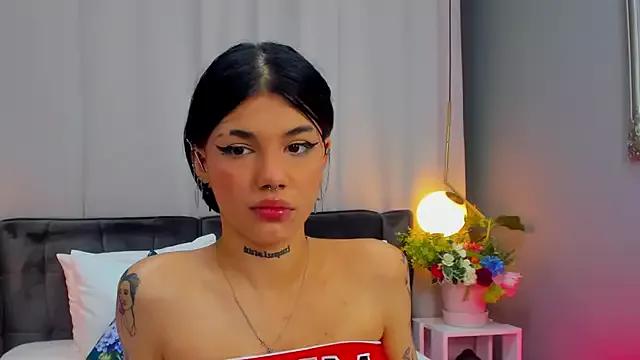 YasminWild from StripChat is Freechat