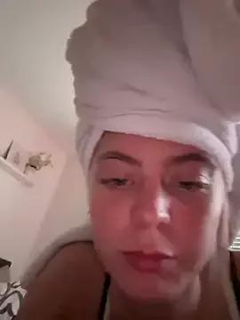 Photos of YoungLeo2006 from StripChat is Private