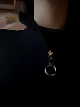 youngsexywoman from StripChat is Freechat