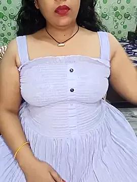 Your-Yashika from StripChat is Freechat