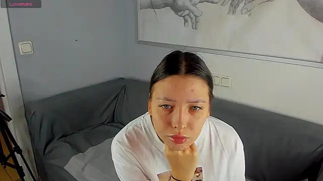 Check out our webcam shows gallery and message on a personal level with our sweet squirt cams hosts, showing off their natural physiques and sex toys.