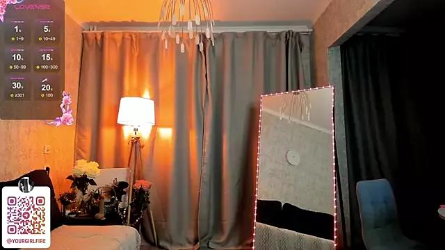 your_sweet_girlfriend from StripChat is Freechat